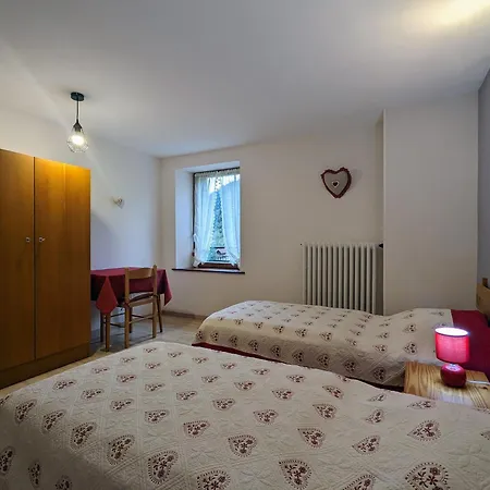 Prázdninový dům Avec Garage Et Local Velos Au Pied Des Pistes De - Fr-1-589-127 La Bresse