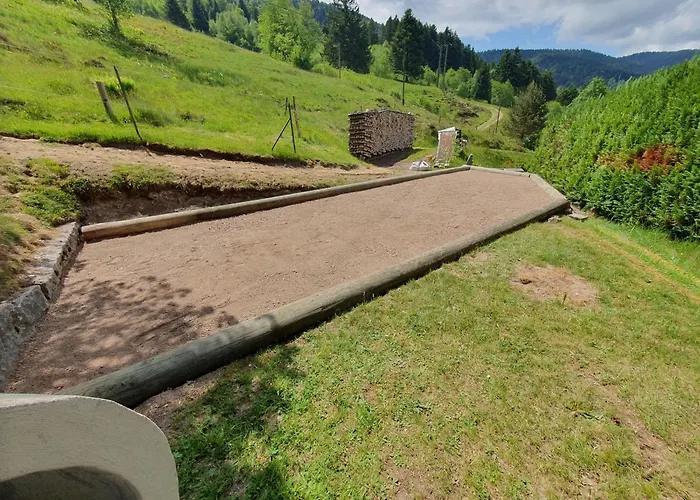 Avec Garage Et Local Velos Au Pied Des Pistes De - Fr-1-589-127 Prázdninový dům *